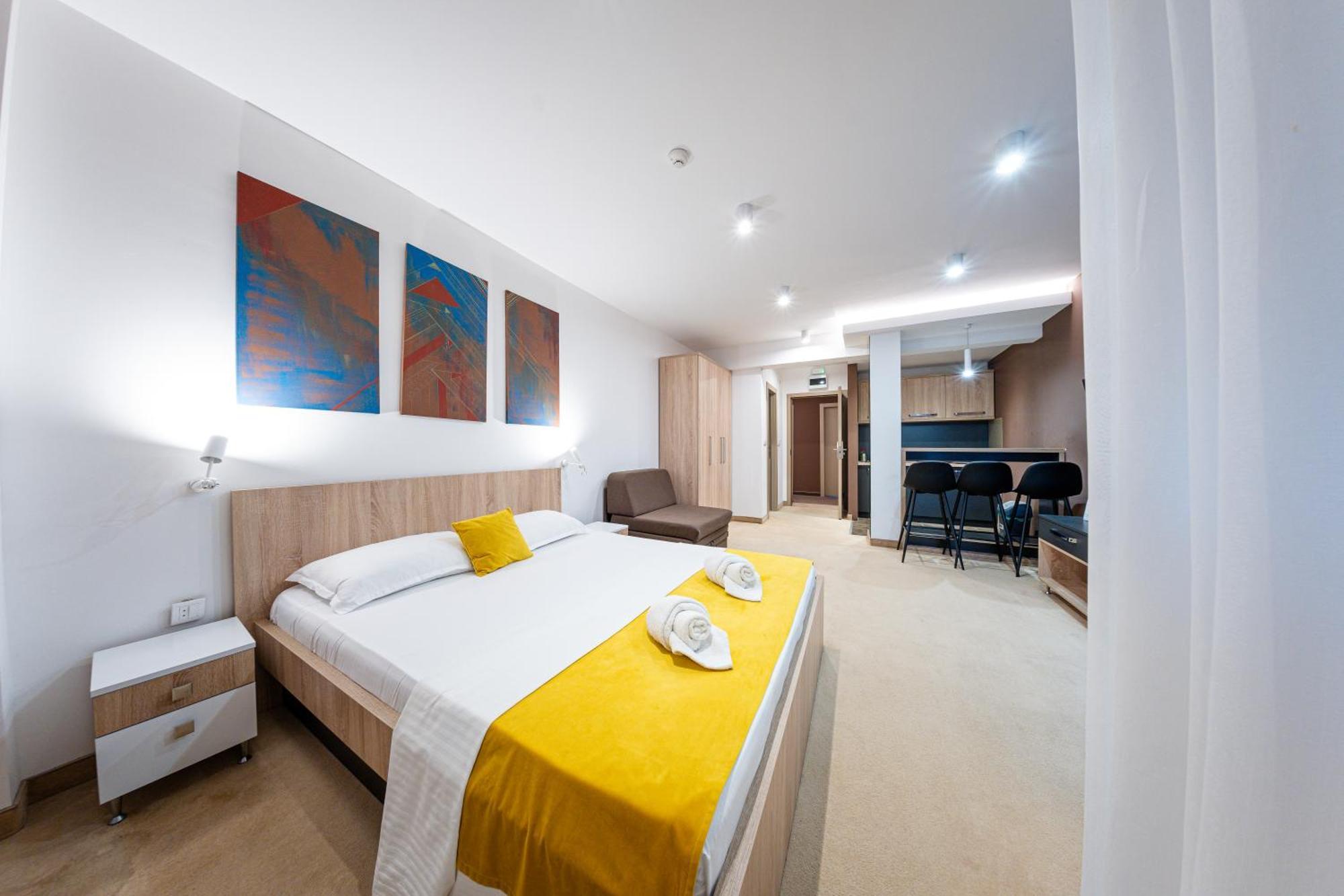 Nar Royalton Accommodation Ni Habitación foto