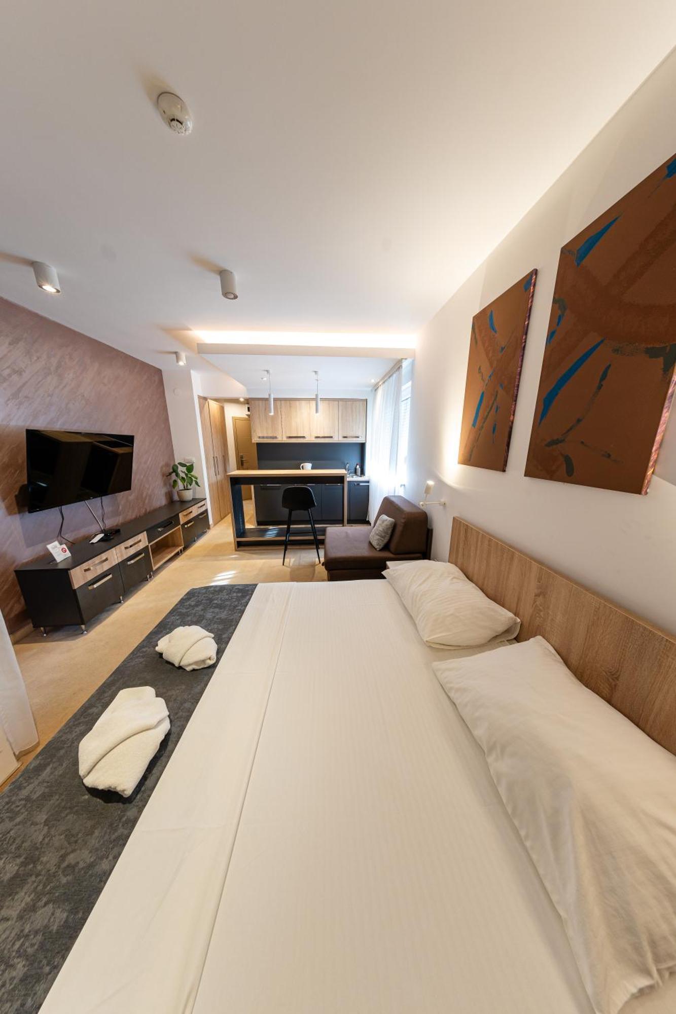 Nar Royalton Accommodation Ni Habitación foto