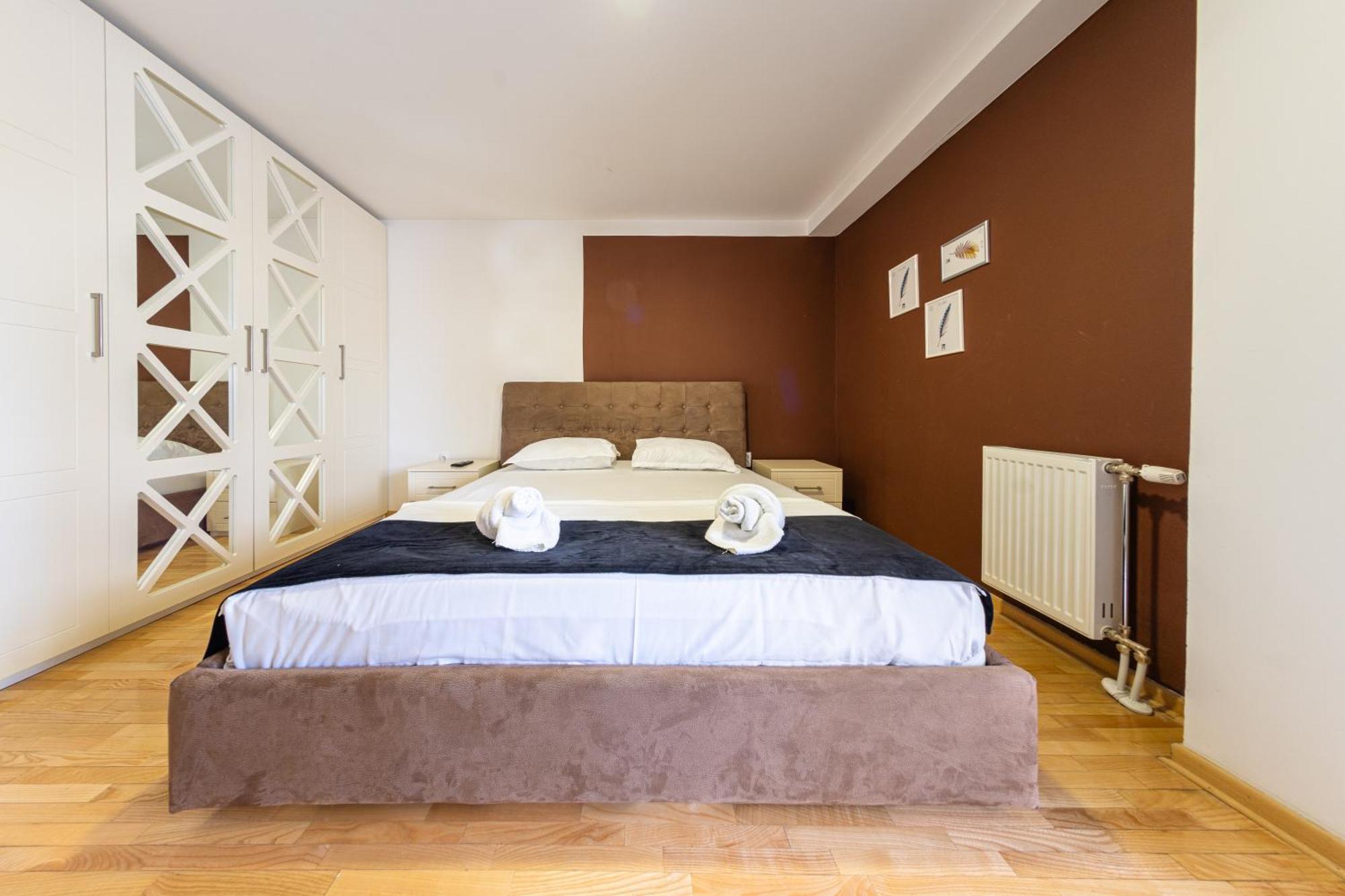 Nar Royalton Accommodation Ni Habitación foto